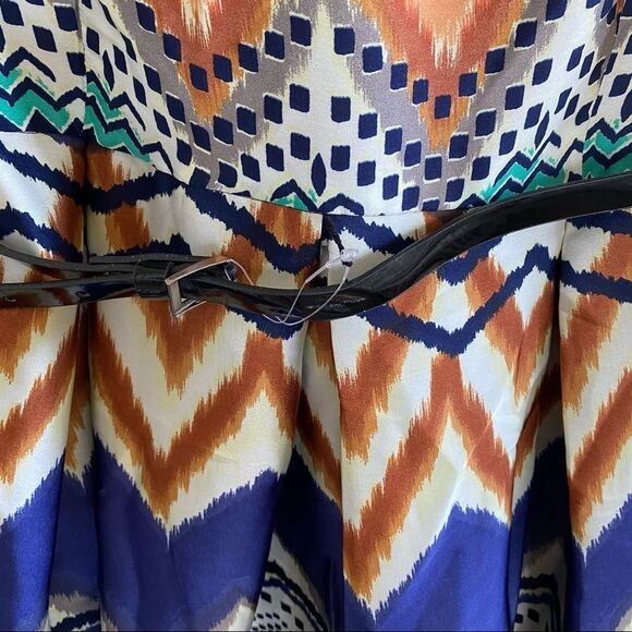 Isabel & Nina Fit & Flare Silky Dress – Blue Geometric , Size 10, NWT - Picture 3 of 9